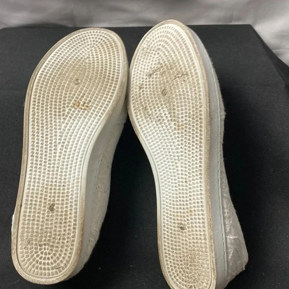 CORAL BAY MOZIE WOMENS SIZE 8 WHITE EYELET SLIP ON LOAFER COMFORT SHOE CLEAN - Picture 11 of 14